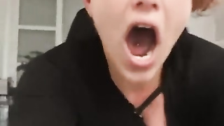 My bf plumbs me rigid on the kitchen