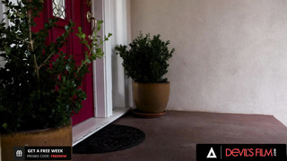 SATANS FILM - Spouse Train Her Jaw-Dropping Wifey Spencer Bradley How To Take Dinky In A Ambisexual Threeway