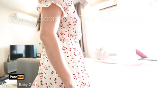 ဒေါ်လေး နဲ့ တူဝရီး နှစ်ယောက် သူဆဲ. ကိုယ်ဆဲ နဲ့ လိုးကြတာ