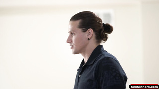 Big boobs milf tittyfucked by neighbor