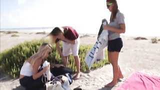 PREMIUMGFS - Lil Becky peels off off with buddies