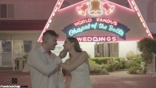 Newlywed duo first-ever time making love