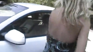 Peyton Leigh Luvs Throwing Salad