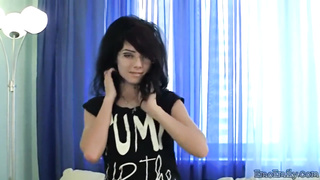 Punk Emily faps with faux-cock fucktoy