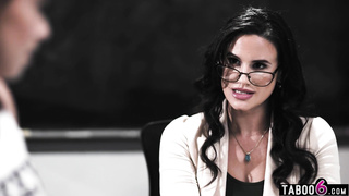 Cheerleader teen anal for a better grade