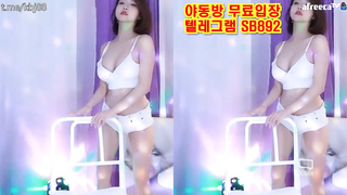 KBJ 아프X카 하정 섹기 쩌네 ㅋㅋ 풀버전은 텔레그램 SB892 온리팬스 트위터 한국 최신 국산 성인방 야동방 빨간방 Korea