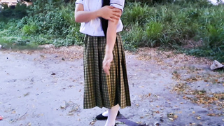 Schoolgirl hindi sinundo ng boyfriend kaya c manong driver kumantot