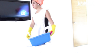 MAMACITAZ - Brief Hair Maid Rosa Roca Gobbles Her Manager' Enormous Trunk For Lunch And Rails It Great