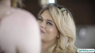 Sexy transsexual fucks busty babe pussy