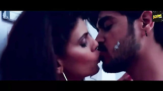 Pati ke jane bad Bhabhi ko devar ne choda
