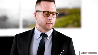 Ladyboy teacher Kasey Kei fucks student