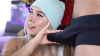 Pliable nubile ballerina is gargling a stiff knob and getting banged while doing her opening up routine