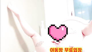 트위터 나은이 자위 후장 쑤시면서 정신 못차리고 허리흔드네 ㅋㅋ 풀버전 텔레그램 SB892 온리팬스 트위터 한국 최신 성인방 야동방 빨간방 Korea