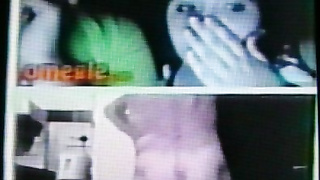 2 horny College girls watch & wave to my hot show (+ sound )