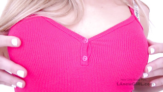 Hot blonde gets creampied at modeling audition