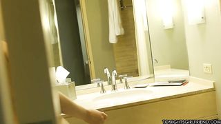 Kagney Linn Karter stripping