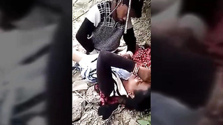 Desi Indian mom Outdoor sex