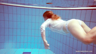 Massive melons ginger-haired ginormous bum Melisa Darkova swimmer