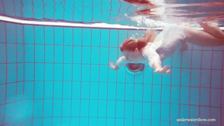 Massive melons ginger-haired ginormous bum Melisa Darkova swimmer