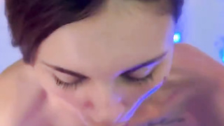 (DIALOGO ITALIANO) studentessa si fa scopare duramente in un Hotel e si fa sborrare in bocca