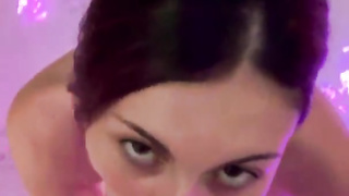 (DIALOGO ITALIANO) studentessa si fa scopare duramente in un Hotel e si fa sborrare in bocca