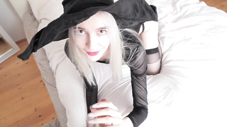 Kinky witch Shina wants to be fed her boyfriends salami