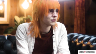 Trans femboy Jean Hollywood fucks doctor