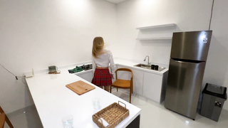 Californiababe is cuckold her cheating beau behind his back