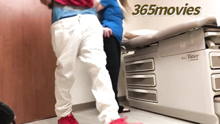 (Sneaky Work Fuckfest) Thug romps Nurse in Therapists Office on her lunch break