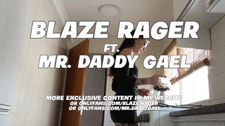 Quiere desayunar leche y una cogida fuerte antes de ir a trabajar ft. Mr.DaddyGael