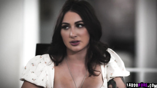 Kenzie Taylor and Johnny Goodlucks hot sex