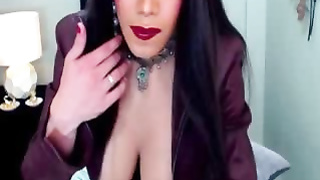 Sexy hot shemale babe jerks and play her cum m