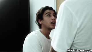 Twink Gabe Bradshaw is  ready to fucked by Chris Damned