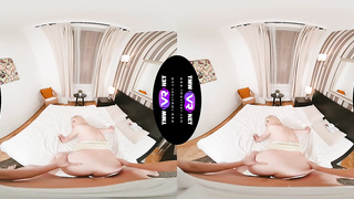 TmwVRnet - Jessica Jade - Planning journey with a spear in her arms