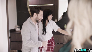 Slutty agent Lilly Bell seduced his client Tommy Pistol