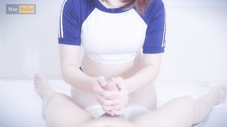 要体验一下第一视角榨汁吗？白丝体操服Joi 被动自慰