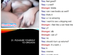 Hot teen with shaved pussy masturbating on video chat