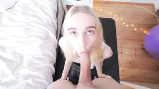 Warm lil' ash-blonde gf screwed after yoga