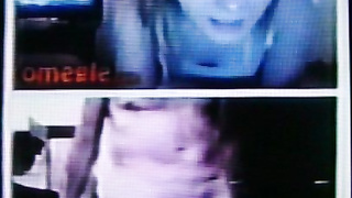 2 disgusted College girls soon delighted by my bare ass (+ sound )