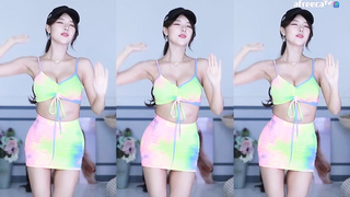 아프X카 티비 tv 여캠 얘는 춤 찐으로 추네 ㅋㅋ 풀버전은 텔레그램 SB892 온리팬스 트위터 한국 최신 국산 성인방 야동방 빨간방 Korea