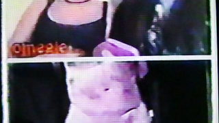 2 horny College girls film my fucking hot show (+ sound )