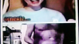 2 horny College girls have fun at my hot show (+ sound )