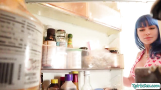 Transsexual threesome with guy and babe