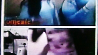 2 horny long black- haired College girls film my hot show (+ sound )