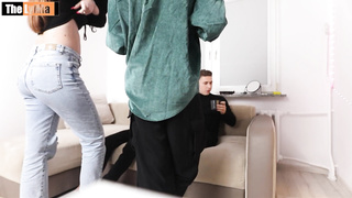 Sisters Mia and Bella determined to check which of their folks has a larger bone