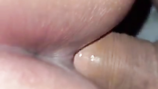 Me encanta azotarte y dejarte el dedo en el bootie