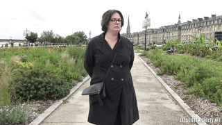 Barbara, 34 years old, cums really hard