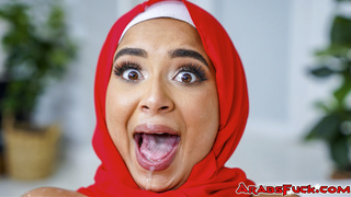 Dude is excited to finally fuck his hijab babe girlfriend Babi Star