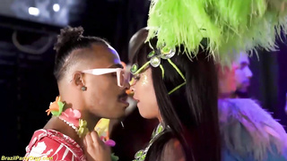 Molten honey is getting asssfucked during a carnival and attempting to deep-throat bone at the same time