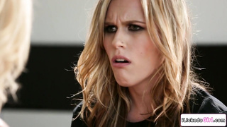 Blonde lesbian facesits petite stepsis